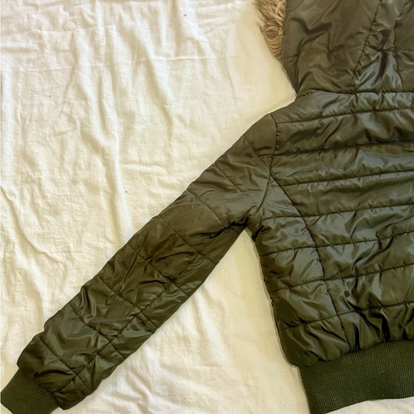 J2 Army Green Puffer Jacket XS Faux Fur Hood Bomber Style Winter Coat Y2K 90s - Picture 9 of 14